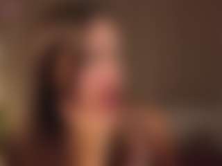 Live cam show with AileenButremovic - College Latina on Hubzter Live