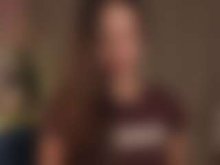 Live cam show with AileenButremovic - Facial on AdultVida.com