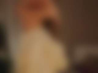 AileenButremovic's Live Sex Cam Show
