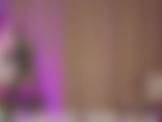 Live cam show with AileenButremovic - Brown Hair on xplaylive.com