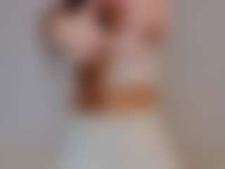 Live cam show with AileenButremovic - Oil on Camsoda