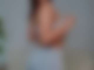AileenButremovic's Live Sex Cam Show