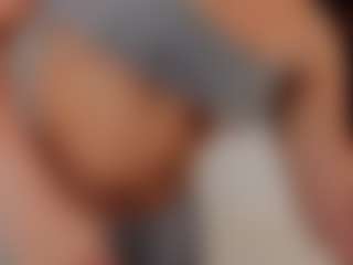 Live cam show with AileenButremovic - Foot Fetish Latina on Camsoda