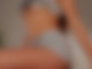 AileenButremovic's Live Sex Cam Show