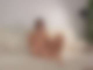 AileenButremovic's Live Sex Cam Show