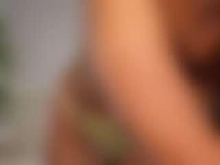 AileenButremovic's Live Sex Cam Show