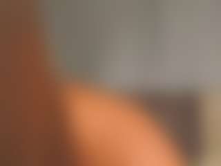 AileenButremovic's Live Sex Cam Show