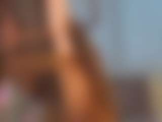 AileenButremovic's Live Sex Cam Show