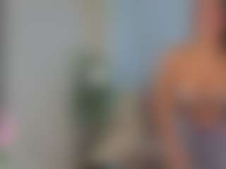 AileenButremovic's Live Sex Cam Show