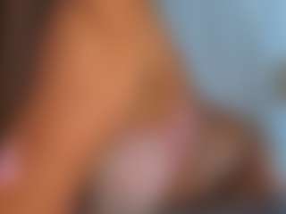 AileenButremovic's Live Sex Cam Show