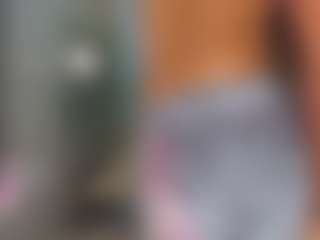 AileenButremovic's Live Sex Cam Show