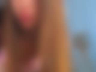 AileenButremovic's Live Sex Cam Show