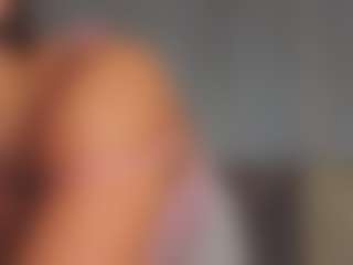 AileenButremovic's Live Sex Cam Show