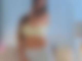 AileenButremovic's Live Sex Cam Show