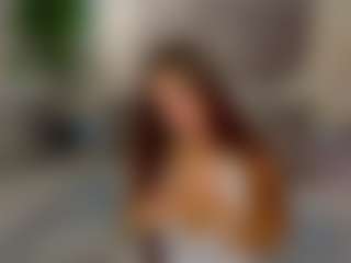 Live-Cam-Show mit AileenButremovic - Spank Latina auf Camsoda