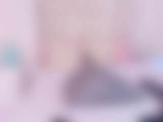 Live cam show with alana-rose1 - Skinny on Cam Slut