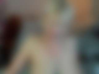 Live cam show with Ann - MILF on Camsoda