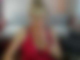 Live cam show with Ann - MILF on PervPlay.com