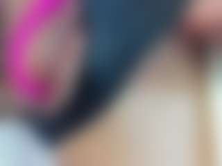 Live cam show with Ann - Middle Aged on mypornchat.com