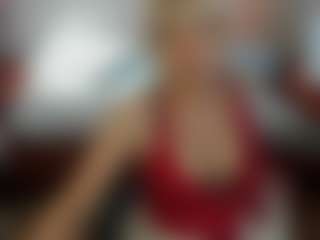 Live cam show with Ann - Spanking on milfzrlive.com