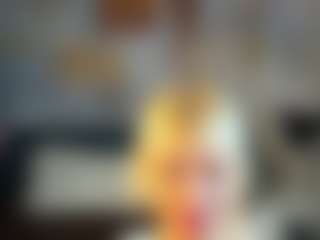 Live cam show with Ann - Middle Aged on Chatstar