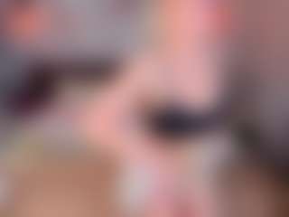 Ann's Live Sex Cam Show