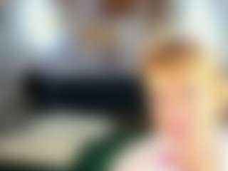 Live cam show with Ann - Athletic Middle Aged on Milfs Live