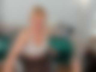 Live cam show with Ann - Role Play MILF on crypto-cams