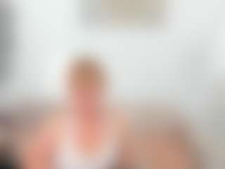 Live cam show with Ann - Blue Eyes on Porn Luv