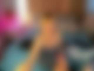 Ann's Live Sex Cam Show