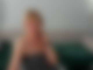 Ann's Live Sex Cam Show