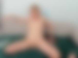 Ann's Live Sex Cam Show