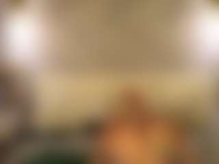 Live cam show with Ann - Mature Young Adult on CamClone