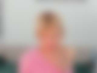 Ann MILF webcam performer live streaming