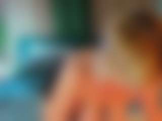 Live cam show with Ann - Petite MILF on x69.live