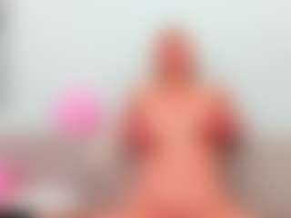 Live cam show with Ann - Bikini on Gym Cam Girls