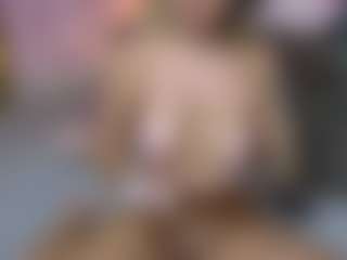 Live cam show with InnaClover - Ass Clapping on SpankPalCams