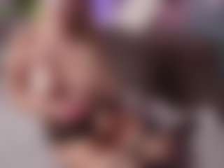 Live cam show with InnaClover - Thin on livesuperchat.net