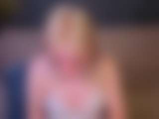 Live cam show with Kate - Snowbunny on Sweet Sext