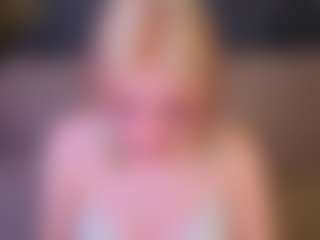 Live cam show with Kate - Bra on Livezox