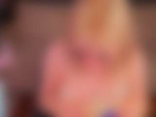 Live cam show with Kate - Play on galaxygirlnitro.com