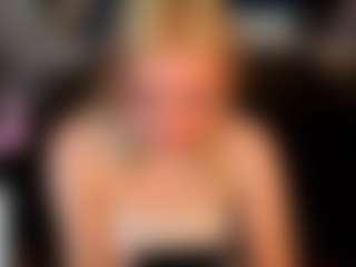Live cam show with Kate - Sexydance on googirlz