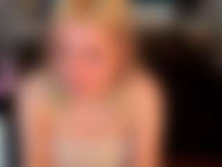 Live cam show with Kate - Dildo on googirlz