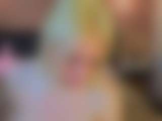 Live cam show with Kate - Bra on Camsoda