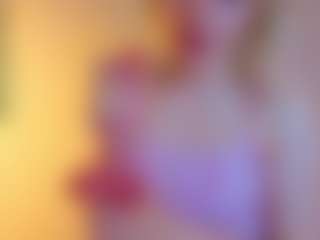 Live cam show with Kate - Sweet on Mixed Magazine Live