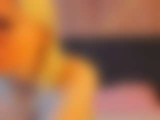 Live cam show with Kate - Erotic on SmokeAndPoke