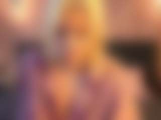 Live cam show with Kate - Blue Eyes on PervPlay.com