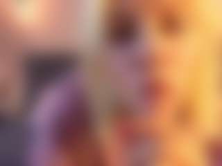 Live cam show with Kate - Skinny on alttransgirls