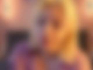 Live cam show with Kate - Blonde Hair Petite on Milf Play