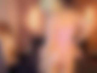 Live cam show with Kate - Body on Big Tits